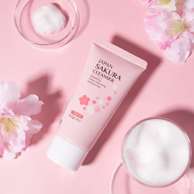 Rich Foam Cleanser – Deep Clean & Fresh Finish